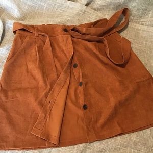 Cordorory skirt in pumpkin color